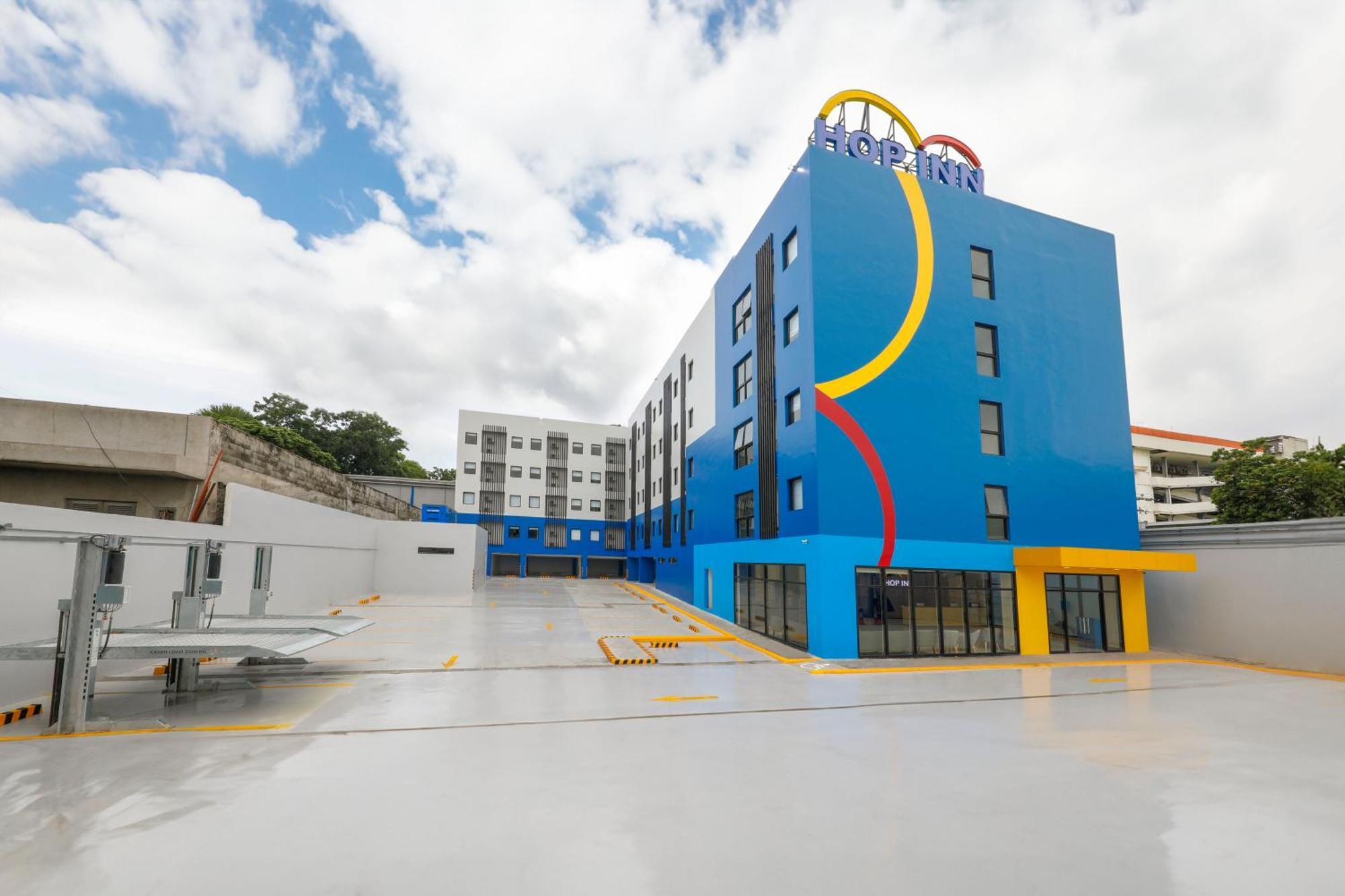 Hop Inn Hotel Davao Экстерьер фото