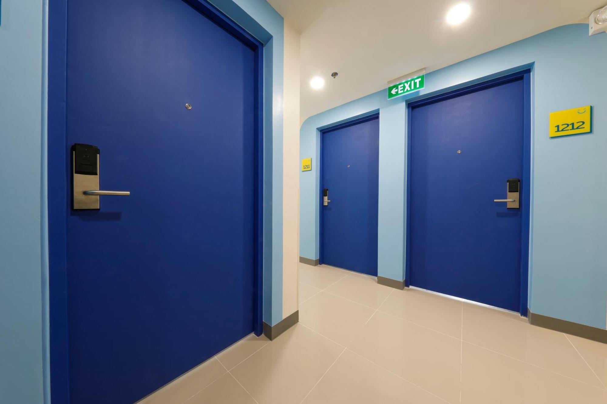 Hop Inn Hotel Davao Экстерьер фото
